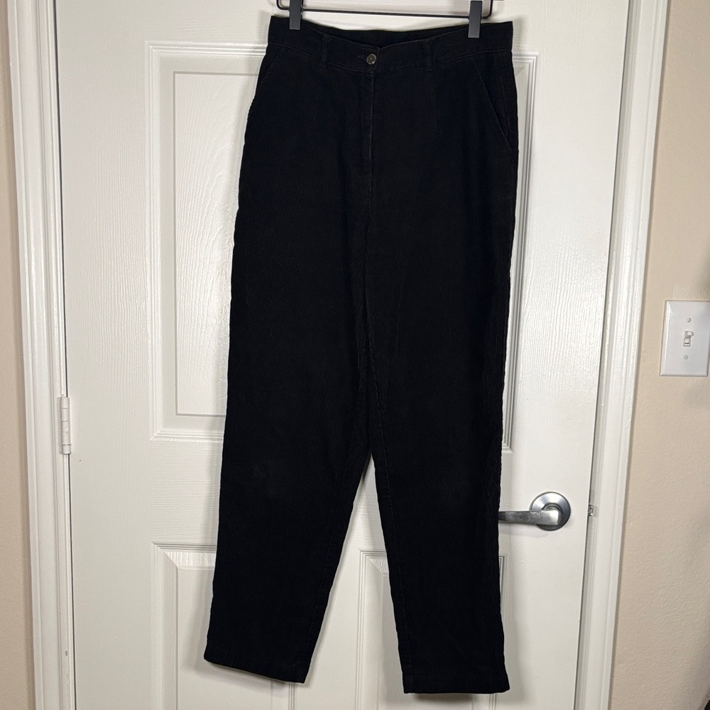 L.L.Bean Black Corduroy Straight Leg Pants Women’s Size 8